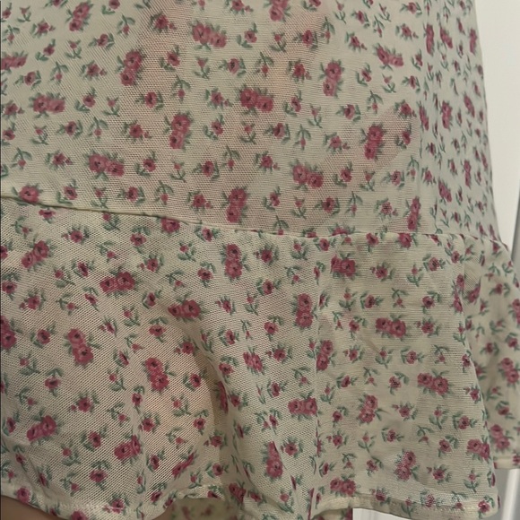Victoria's Secret Cream and Red Floral Chemise - Picture 8 of 9